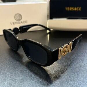 Versace Sunglasses with Black Frame and Gold Detailing